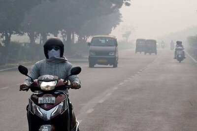 Delhi's Air Quality 'Very Poor', Improvement Predicted