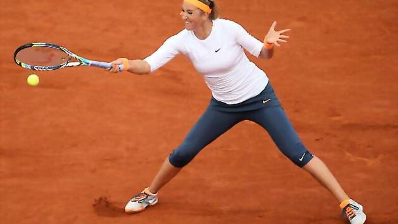 Victoria Azarenka advances to third round at French Open