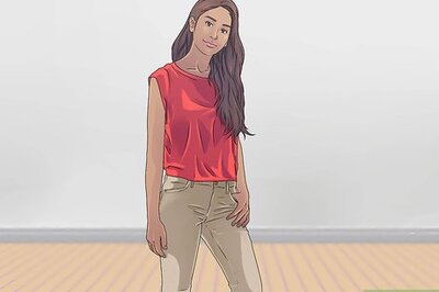 How to Pose Like a Model