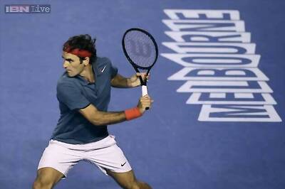Roger Federer crosses Tsonga hurdle to reach Australian Open quarters