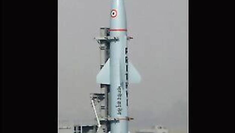 India tests 2 nuke capable missiles