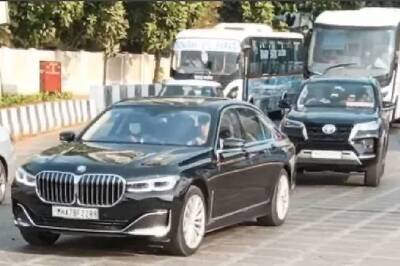 Billionaire Gautam Adani Flaunts His Luxurious BMW 730 LD DPE Signature in Mumbai, Watch Video