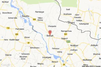 Train hits jeep at unmanned crossing, 11 killed