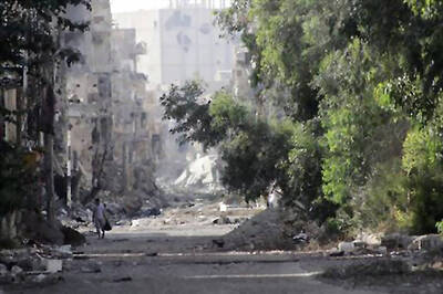 Syria peace talks delayed in clash between Russia and West