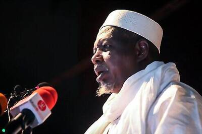 W. Africa Bloc Presses Mali Junta To Hand Power To Civilians