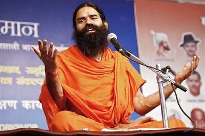 It is up to Anna to join my agitation: Ramdev