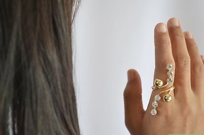 How to Give Makeovers at Parties