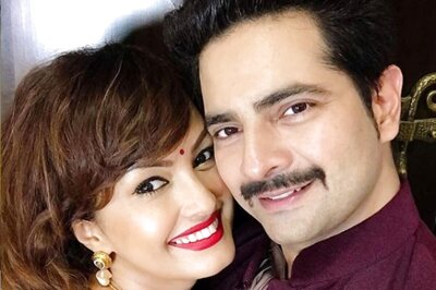 Nisha Rawal Accuses Karan Mehra of Having an Affair, 'Constant Abuse'