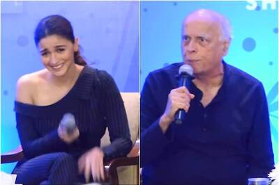 Mahesh Bhatt Shouts During Media Interaction, Alia Says 'Now Papa is Not Allowed to Talk'