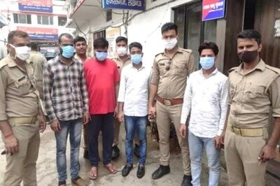 UP Fraudsters Pose as Amit Shah, Shivpal Yadav in Bid to Con Local Politicians, Arrested