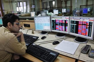 Sensex down 273 points in early trade on weak global cues