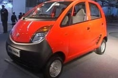 Tata Nano to hit the market in October