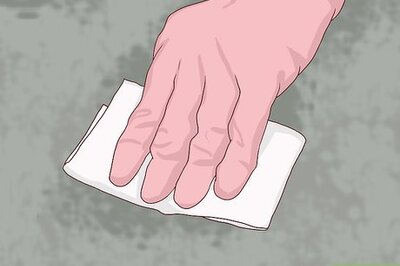 How to Get Bad Smells out of Carpet