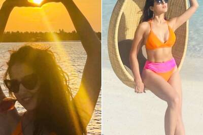 Sara Ali Khan Shows Us How to Pose at the Beach in a Bikini, See Pics