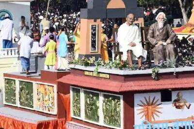 Rejected by Centre for Republic Day Parade, Bengal & Tamil Nadu Showcase Their Tableaus