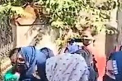 Hijab Row: Those Unwilling to Follow Uniform Dress Code Can Explore Other Options, Says Minister