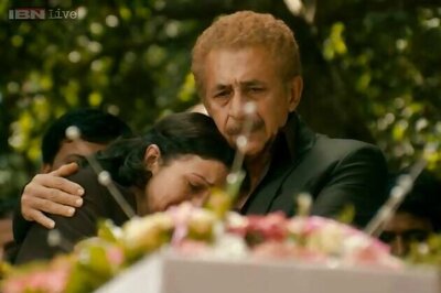 'John Day' director credits Bhatts for mentoring him