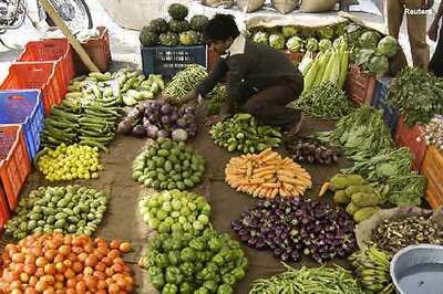 Inflation tops forcast; yields up as RBI eyed
