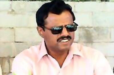 Jothikumaran sues TV channel for sting operation