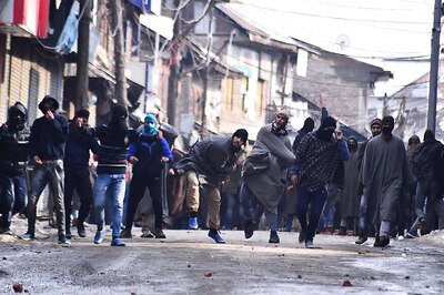 Take Permission to Run WhatsApp Groups or Face Action, J&K's Kishtwar Admin Tells Netizens