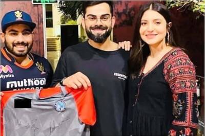 Pregnant Anushka Sharma, Virat Kohli Pose All Smiles in Pic with RCB Trainer