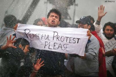 Govt wants to establish protesters bent on violence: AAP