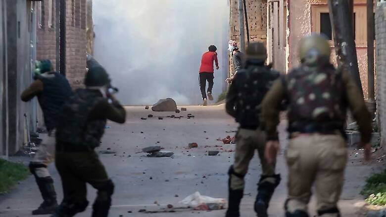 Block Unpermitted Pak, Saudi Channels or Face Action, Govt Warns Srinagar's Cable Operators