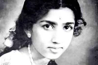 Birthday Special: Revisting Lata Mangeshkar's personal life through her old photos