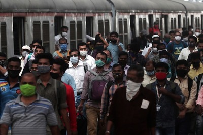 Central Railway Appeals to People Against Circulating Fake Videos of Rush on Trains