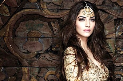 Sonam Kapoor Signs with Hollywood's Talent Agency