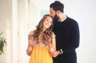 The First Pictures of Yuvraj Singh and Hazel Keech As Bride and Groom Are Out!