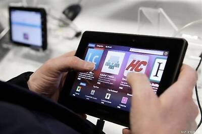 RIM extends festive offer on PlayBook by a week