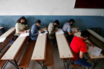 Nat'l Teachers' Award 2020: Wins for 'Selfless' MCD Teacher & a Principal Who Introduced Global Citizenship Curriculum