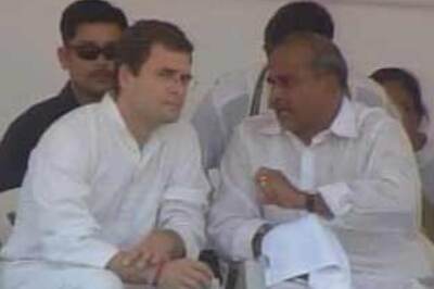 Rahul criticises Naidu for 'neglecting' agriculture