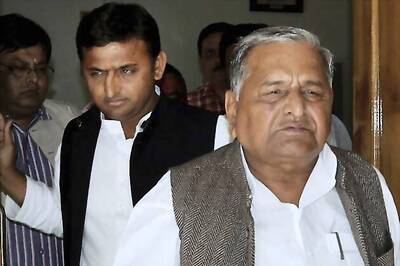 After LS rout, UP CM Akhilesh Yadav trying to emerge from under the shadow of his father