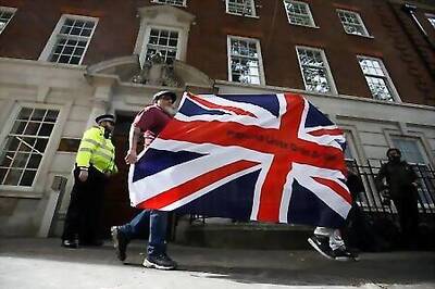 Brexit Brinkmanship: EU Orders UK To Scrap Plan For Treaty Breach, UK Refuses