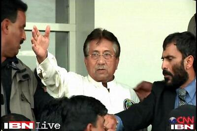 Pak SC forms bench to hear treason case against Musharraf
