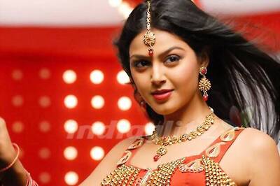 Allari Richa starrer 'Yamudiki Mogudua' has heavy graphic use