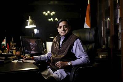 Shashi Tharoor Counters PM Narendra Modi With 'Only Love for Gujarat' Tweet