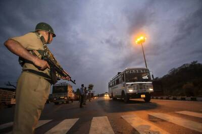 LeT Militants, Who Killed Shujaat Bukhari, Planning a Deadlier Attack on Amarnath Pilgrims, Say Sources