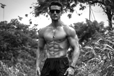 Tiger Shroff Shows Off His Chiseled Frame in This Throwback Image, Take a Look