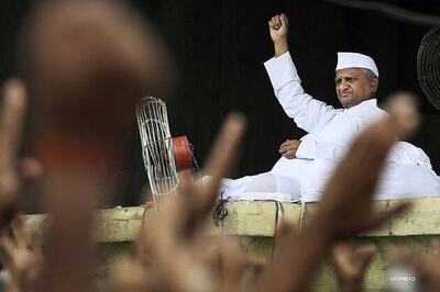 Anna Hazare's condition improving, say doctors