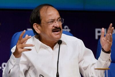 Most Buildings, Institutions Named After One Family in India: Naidu