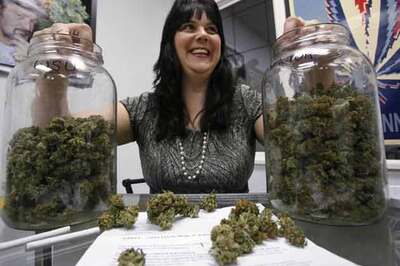 Dispensary sparks food drive with free pot