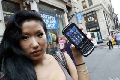 RIM profit up on BlackBerry Torch sales