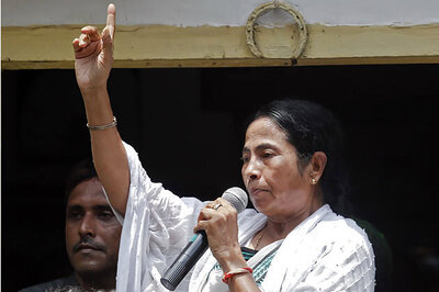 Don't tinker with federal structure: TMC to Govt