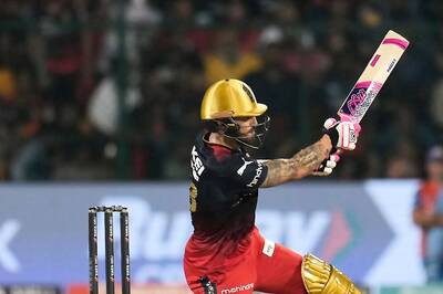 'The Greatest RCB Player': Twitter Hails Captain Faf du Plessis for His Blistering Half-century Against MI