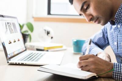 Shiv Nadar University Launches Online MBA Program