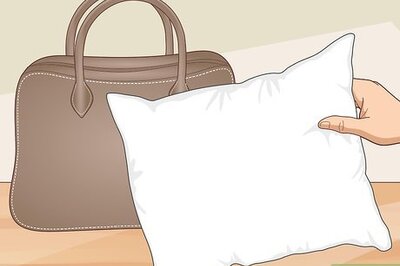 How to Stretch a Leather Bag