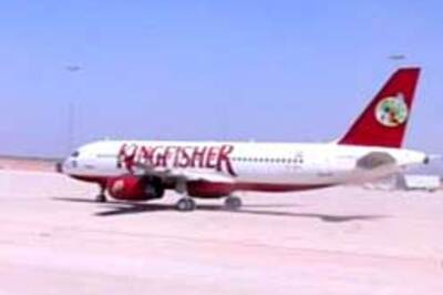 Flying A-I, Kingfisher gets cheaper | Jet lay offs